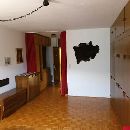 Haus Anderl 아파트호텔